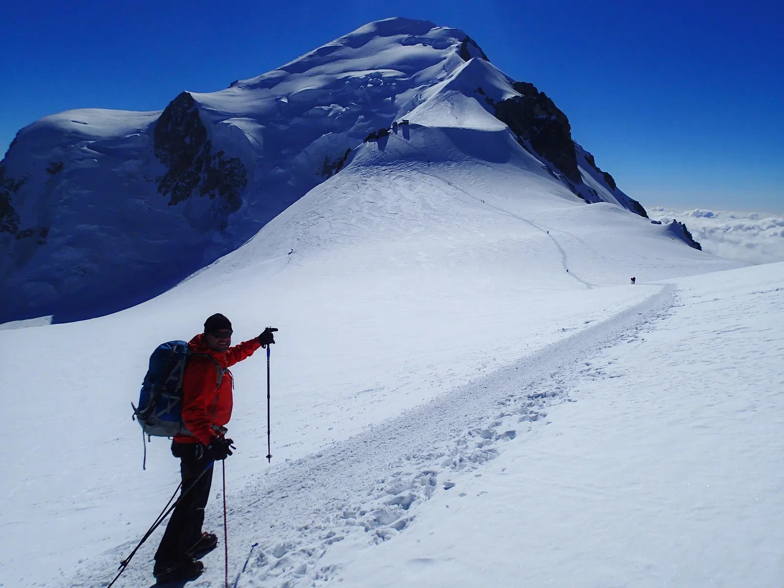 The user on the way to the summit of Mont Blanc